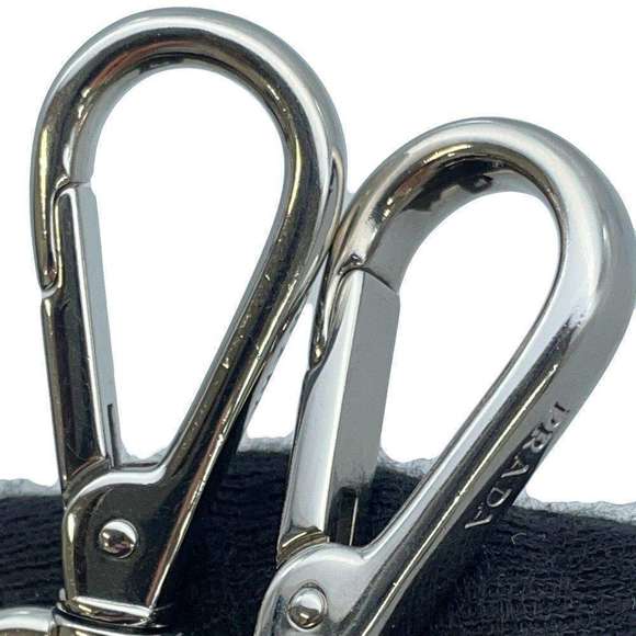 Prada Re-Edition 2005 Nylon Shoulder Bag Black - Picture 7 of 10